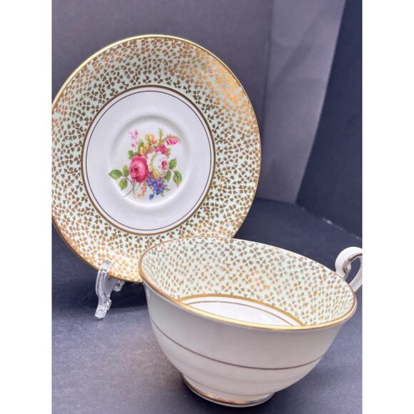 Vintage Victoria Bone China C & E Cartwright & Edwards Teacup Cup Saucer England - Picture 8 of 16